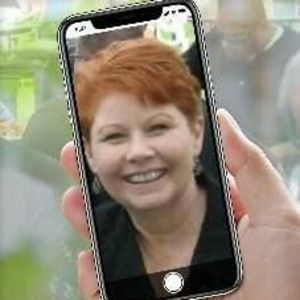 Meet your Posher, Lori